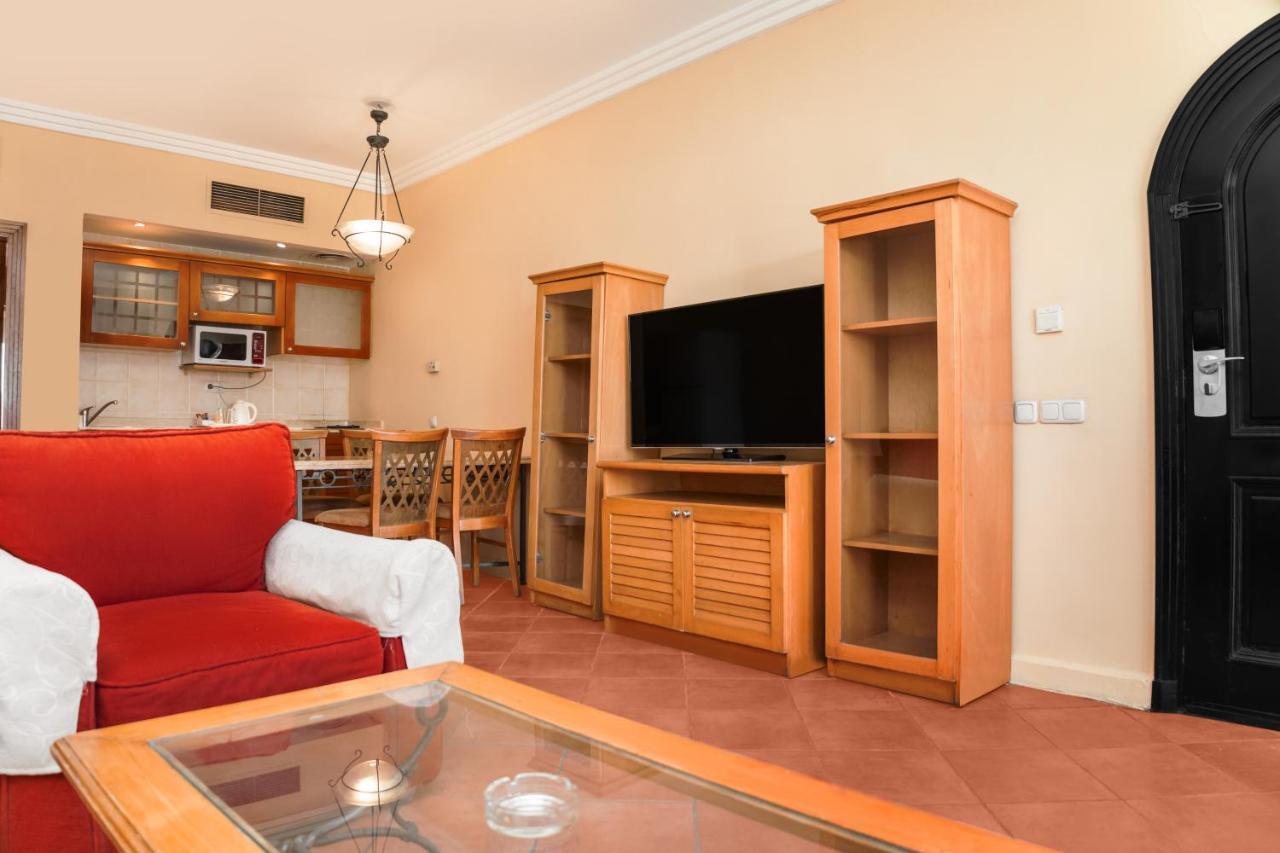 Sharm Dreams Vacation Club - Aqua Park Hotel Bagian luar foto A typical apartment